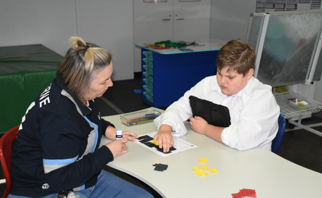 Classroom Tracey and Noah