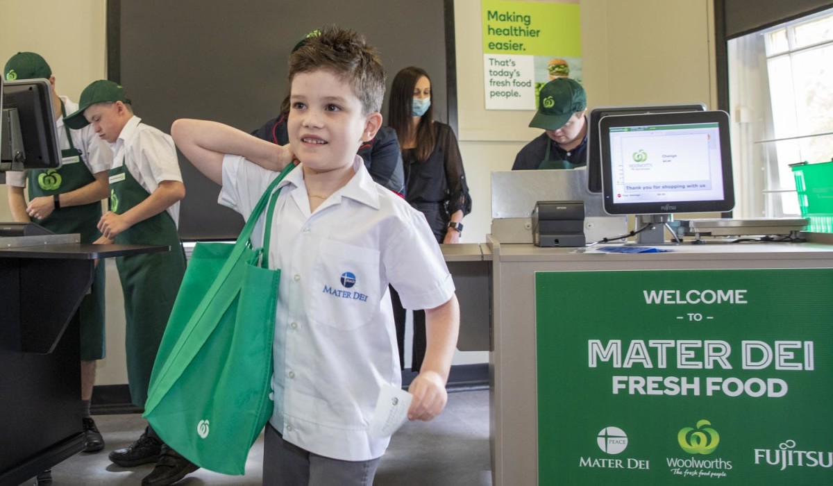 Woolworths WooliesMini MaterDei 21stMarch2022 DK 20